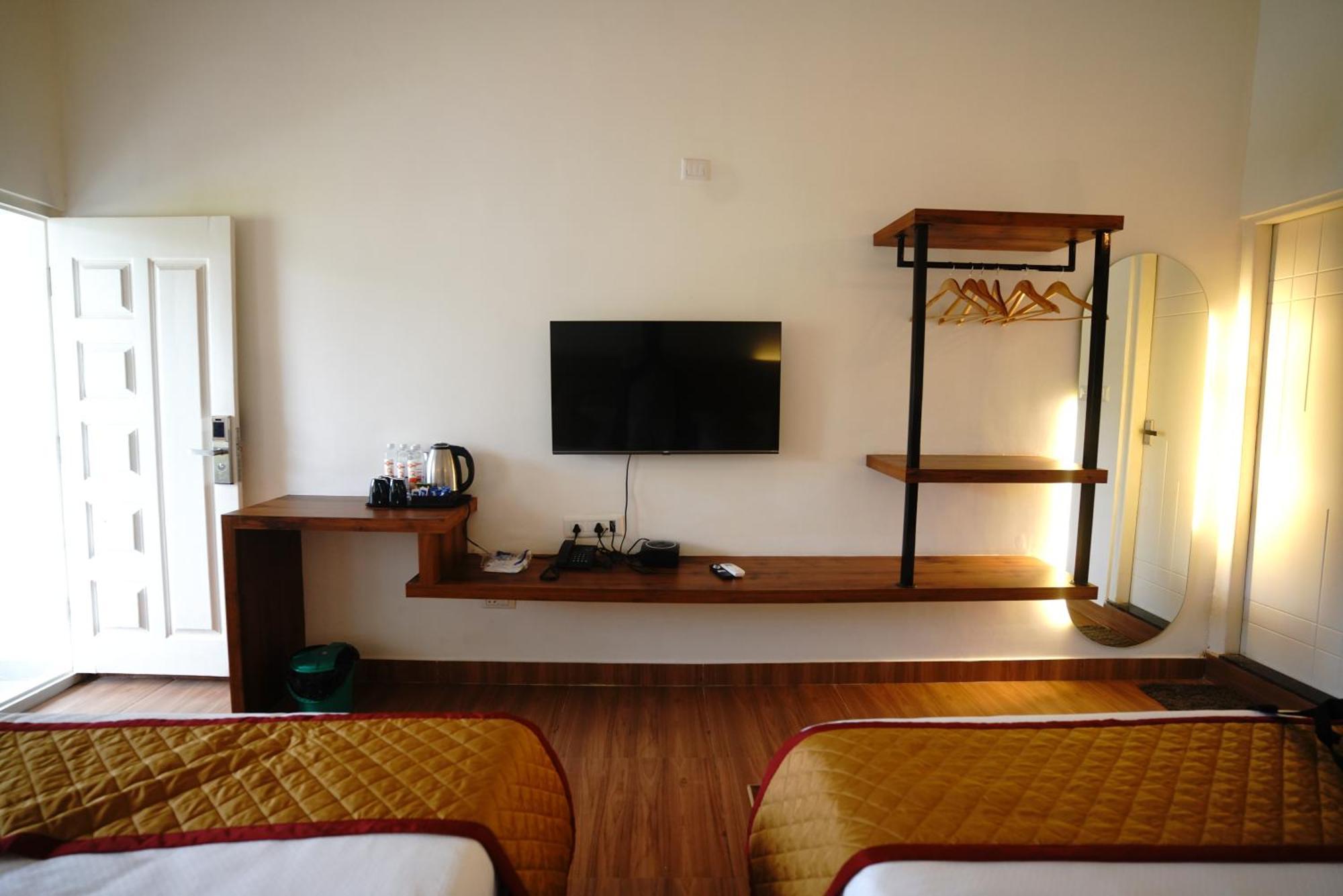 Q Mango Resort Ramanagara Exterior photo