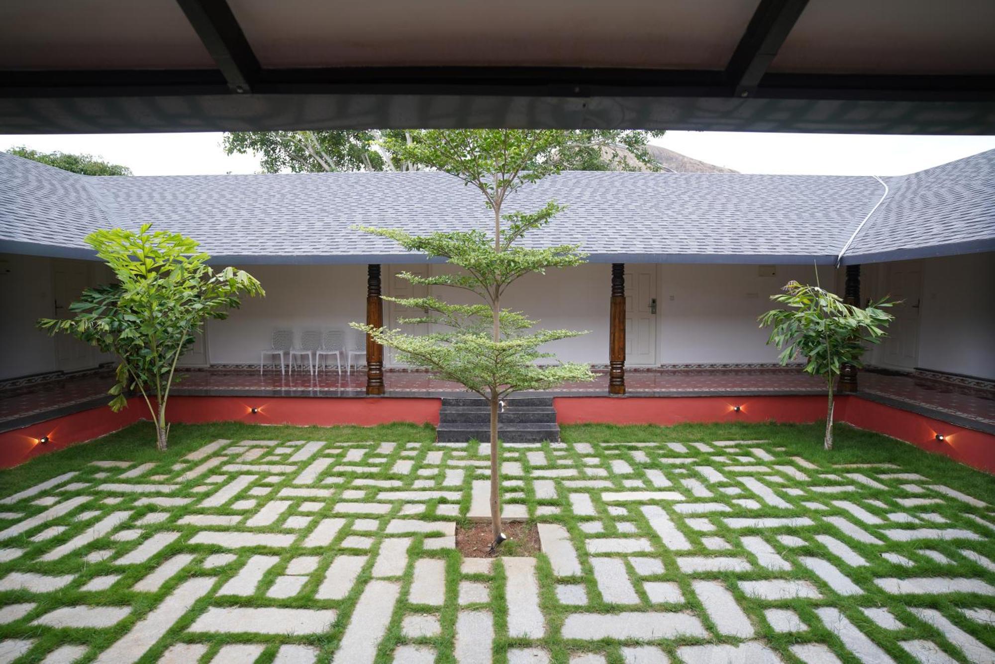 Q Mango Resort Ramanagara Exterior photo